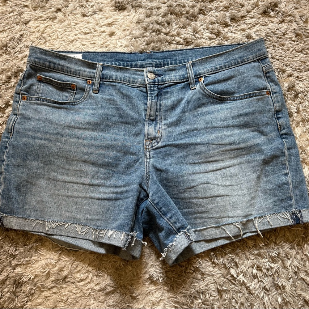 5” Mid Rise Denim Girlfriend Shorts - Size 16/33R EUC